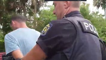 Sebastian, un băiețel de nici 2 ani, a murit după ce tatăl său l-a uitat în mașină ore întregi, în caniculă. Ce a făcut bărbatul în tot acest timp