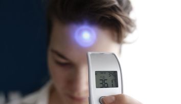 Ajută scanarea temperaturii la identificarea celor infectați cu coronavirus? Răspunsul specialiștilor