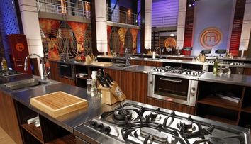 Intra si tu acum in bucataria MasterChef.<span style=
