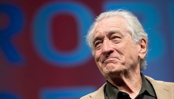 La 81 de ani, Robert De Niro oferă o lecție valoroasă de parenting! Legenda de la Hollywood este tatăl a șapte copii, iar mezina familiei are doar 2 ani