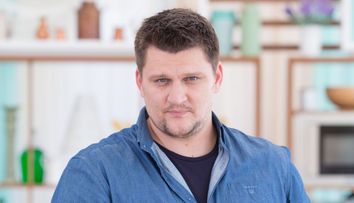 Alex Stan, juratul perfectionist de la Bake Off Romania