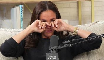 Meghan Markle, din nou în centrul unui scandal! O femeie a suferit arsuri grave după ce a folosit rețeta de săruri de baie promovată de soția lui Harry