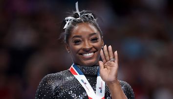 A crescut în orfelinat și nu avea ce să mănânce, acum are o avere de 16 milioane $. Cum arată reședința luxoasă a lui Simone Biles