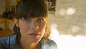 Ana Ularu, actrita care a jucat cu Keanu Reeves, ne spune de ce nu trebuie sa ratam cel mai nou film romanesc