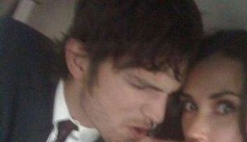 Vezi cele mai tari imagini postate de Demi Moore si Ashton Kutcher pe Twitter
