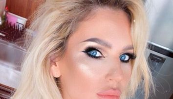 Andreea Bănică, fară machiaj și în costum de baie: “Nici nu te-am recunoscut!” Ce a răspuns vedeta