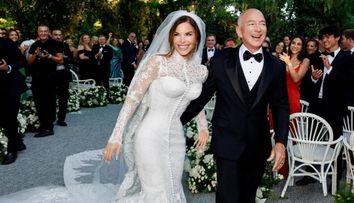 Nunta anului: Lauren Sánchez și Jeff Bezos s-au căsătorit în stil regal pe o insulă din Veneția. Rochie de vis, diamante de milioane și invitați de top