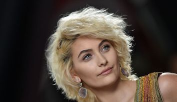 Cum arată mama frumoasei Paris Jackson, femeia care i-a facut doi copii lui Michael Jackson