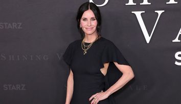 Courtney Cox, senzațională în costum de baie la 58 de ani. Actrița din 