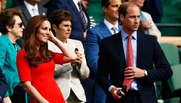 Apar constant impreuna, dar nu se tin de mana niciodata. Motivul pentru care Kate Middleton si Printul William nu isi arata afectiunea in public