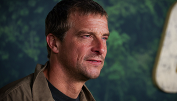 Bear Grylls desființează un mit comun: ”Dacă te mușcă un șarpe, să nu faci ce vezi în filme!”. Uite cum trebuie să reacționezi