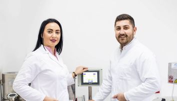 (P) Inovație de la Remivia Cosmetics pentru tratarea acneei