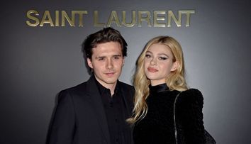 Brooklyn Beckham și Nicola Peltz, surprinși în ipostaze intime. Cum s-au lăsat fotografiați