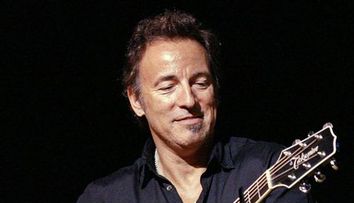 Bruce Springsteen isi lanseaza un nou album pe 5 martie.<span style=