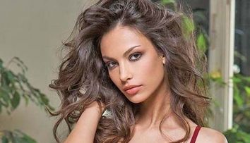 Madalina Ghenea este insarcinata? Fotografia care i-a luat prin surprindere pe fanii modelului