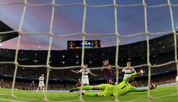 Mister Champions League: Alessandro Nesta a vazut la Bucuresti supermeciul Barcelona - Bayern