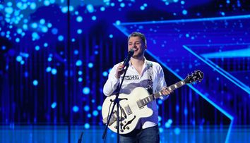 Românii au talent 2020: Adrian Petrache i-a cucerit pe jurați cu vocea lui