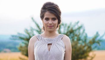 Bunica Andreei Morega, tânăra ucisă prin înjunghiere de Mirel la Timișoara, declarații sfâșietoare: „Singura fată pe care o aveam”