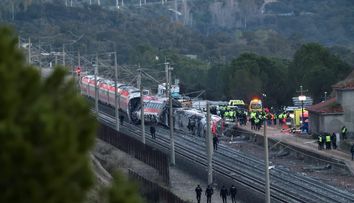 Cum s-a produs teribilul accidentul feroviar din Spania. Bilanț tragic după ce două trenuri de mare viteză s-au ciocnit: 39 de morți și 170 de răniți: 