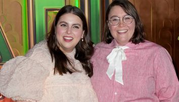 Beanie Feldstein este însărcinată! Actrița din „Booksmart” așteaptă primul copil alături de soția sa, Bonnie-Chance Roberts