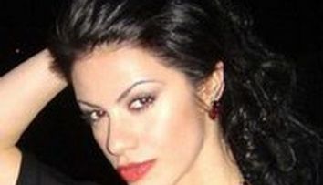 Raluca Petrica: 
