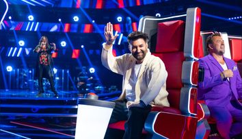Silviu Opriș a întors trei scaune la Vocea României și l-a lăsat cu gura căscată pe Smiley cu interpretarea lui imprevizibilă: ”Ăsta e nebun!”