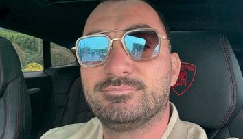Pescobar, imagine rară cu părinții săi. Cum arată adevărații patroni ai Tavernei Racilor. Afaceristul i-a dus la o sesiune de cumpărături de lux