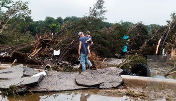 Imagini terifiante după viitura din Texas! Zeci de copii dintr-o tabără de vară au murit în urma inundațiilor devastatoare VIDEO