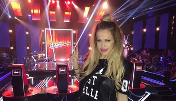 Anda Adam, o mamica extrem de mandra de fetita sa. Cat de mult a crescut micuta Evelin si cu cine seamana