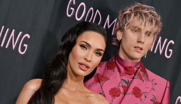Megan Fox are acum forme de braziliancă. A ieșit la cină cu Machine Gun Kelly și fiica lor