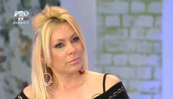 Viata lui Jasmine bate filmul: La 19 ani, a fugit de-acasa cu un circar! Afla care e cel mai mare regret al ei