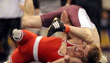 INCREDIBIL! Luptator de wrestling fara maini si picioare! Afla povestea lui! FOTO