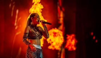 Minelli a făcut senzație pe main stage-ul Untold Dubai, chiar imediat după lansarea noului său album, “Mixed Feelings”