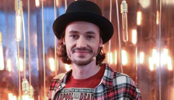 Actorul Răzvan Krem Alexe, despre motivul pentru care a început să cânte rap. Are legătură cu părinții lui