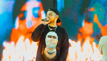 Interviu RAVA: „La Electric Castle a fost prima și ultima oară când am sărit în public”