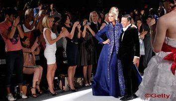 Fotomodel la 60 de ani. Kirstie Alley arata incredibil de bine!