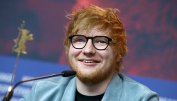 Ed Sheeran, inclus în lotul unei echipe de fotbal din Anglia. Artistul e mare fan al sportului rege