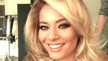 Laura Cosoi a fost desemnata cea mai frumoasa femeie din Romania. Cum arata, insa, vedeta complet nemachiata