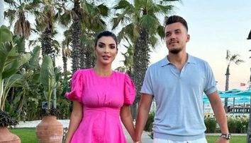 Andreea Tonciu și Daniel Niculescu, imagini neașteptate din vacanță: „Vine bebe”. Mulți au crezut că vedeta este însărcinată FOTO