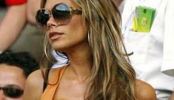 Cum arata Victoria Beckham FARA machiaj! FOTO