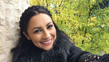 Andra, asa cum rar ai avut ocazia sa o vezi. Tinuta de senzatie in care a aparut recent