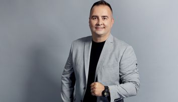 Agricultură ca în vest și în România!  Cu ajutorul fondurilor Europene, fermierii de la noi din țară pot face diferența. Duminică, la România, te iubesc!, o nouă ediție din campania EU Yes La Vot!