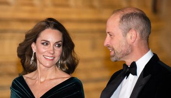 Kate Middleton, de-o eleganță desăvârșită la prima apariție pe covorul roșu de la diagnosticul de cancer! Cum arată ținuta cu care a întors toate privirile