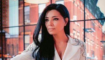 Corina Caragea, apariție atipică: „Uite-mă pe mine în costum de baie la zero grade, înconjurată de nămeți”