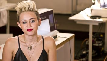 Gestul cântăreței Miley Cyrus a indus în eroare fanii
