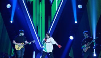 Vocea României, sezonul 10: Rockerița Carmen Cușa a zguduit scena și a întors toate scaunele