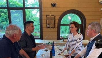 Wine Trips România | Pe drumul vinului românesc la Crama SERVE