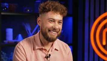 Cum și-a descoperit Gabriel Șerban pasiunea pentru gătit. Bancherul a reușit să intre în Bucătăria MasterChef și este pregătit să lupte pentru premiul cel mare