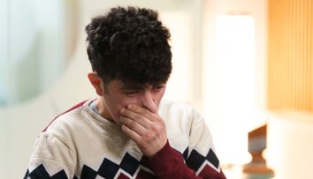 Șef sub acoperire, 17 octombrie 2024. Alina și Daniel Donici îl vor ajuta pe Cătălin să își vadă visul împlinit. Tânărul a izbucnit în lacrimi