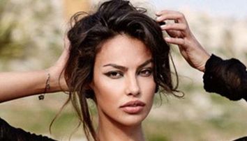 Madalina Ghenea vorbeste despre <span style=